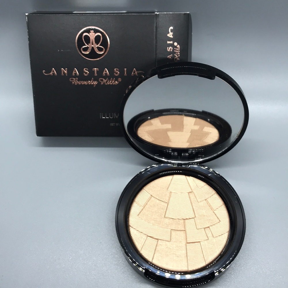 Anastasia Beverly Hills Illuminator NIB